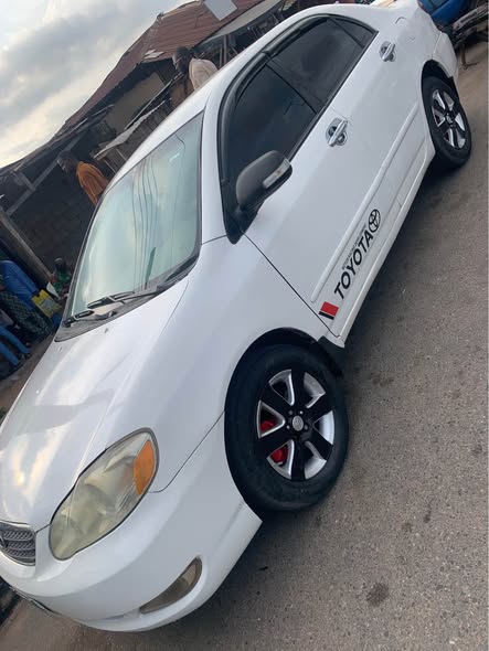A picture of Toyota Corolla 06