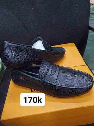 A picture of Shoes