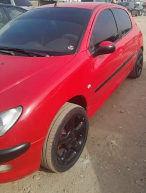 A picture of Peugeot 206 manual Transmission 4 sale Clean body and interior