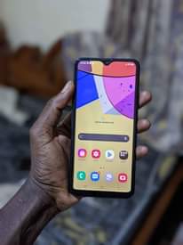 A picture of Samsung A20s