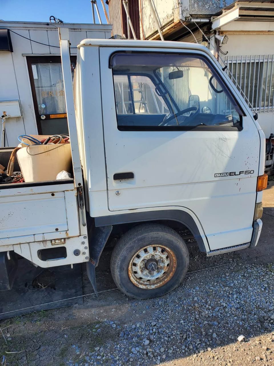 A picture of ISUZU ELF 4JA1 engine