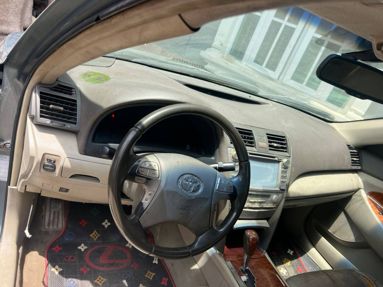 A picture of 2008 Toyota Camry Registered