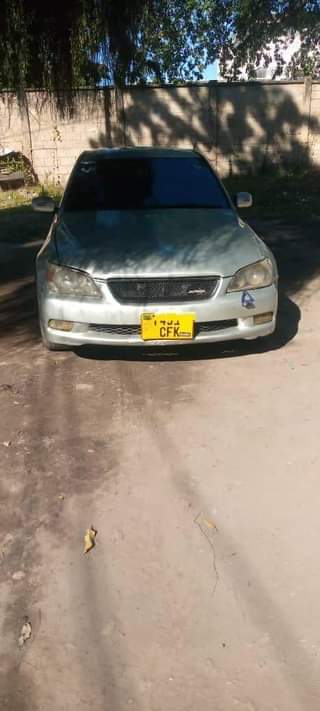 used toyota altezza