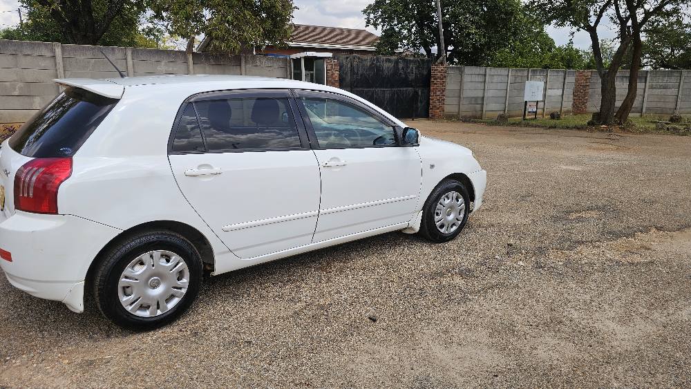 used toyota runx