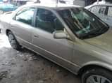 A picture of Toyota Camry Model 2000 Spec Engine sound Gear okay Body