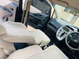 A picture of TOYOTA RACTIS