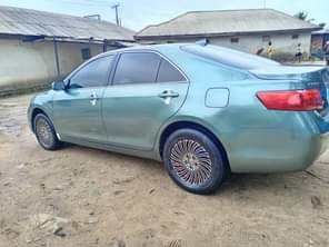 A picture of NEATLY USED MODEL 2009 TOYOTA CAMRY Sound engine Smooth Gear