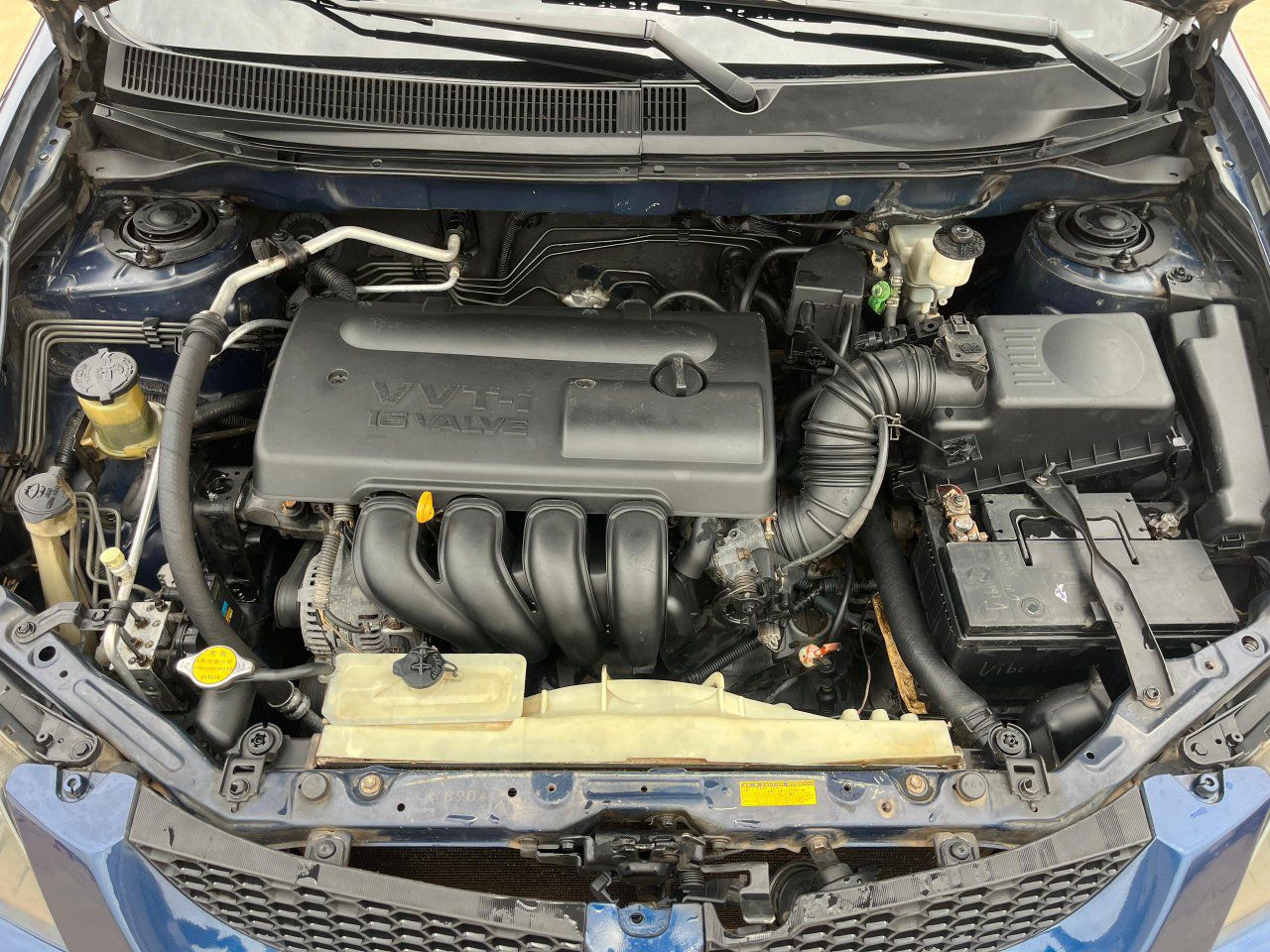 A picture of 09114621048 PONTIAC VIBE FEW MONTHS USED2004 MODEL AUTOMATIC TRANSMISSION EXTREMELY