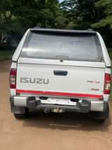 isuzu dteq