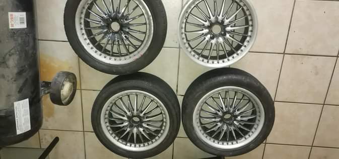 Tjorries K.