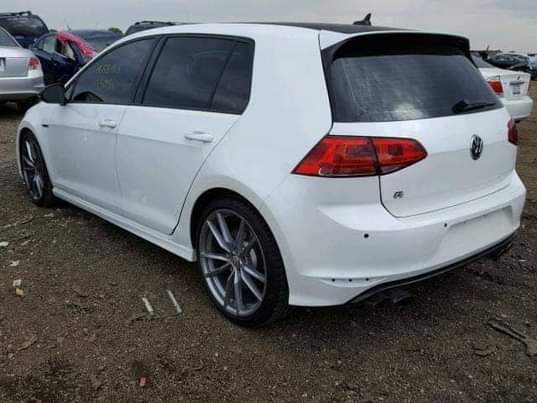 A picture of Volkswagen Golf 5 2008 07036919566