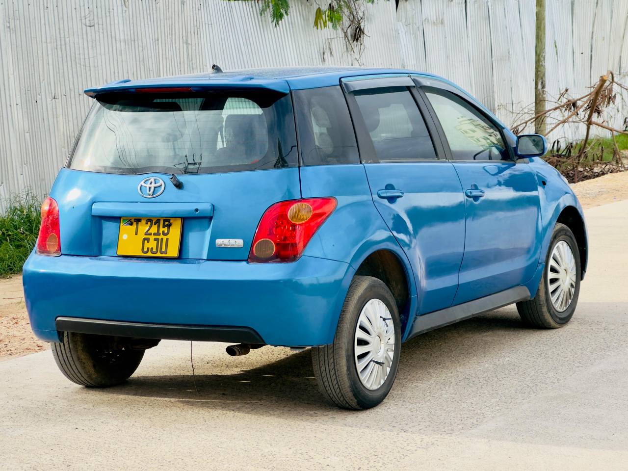 A picture of Toyota IST bei kitonga 0794 395 541