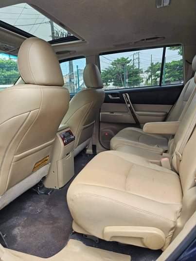 A picture of 2013 Toyota Highlander 2014