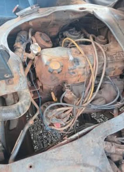 A picture of Nissan vanette 6plugs for sale in Offa kwara state 09047124047