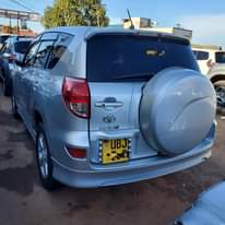 A picture of RAV4 2007 37M