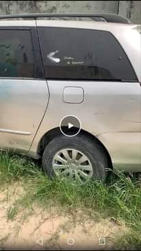 A picture of 2005 Toyota sienna 2007