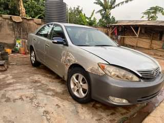 A picture of Toyota camry 2003