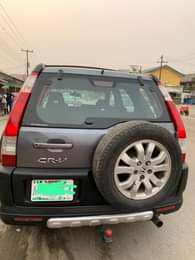 A picture of 2006 Honda CRV 1st body Sharp engine gear and break