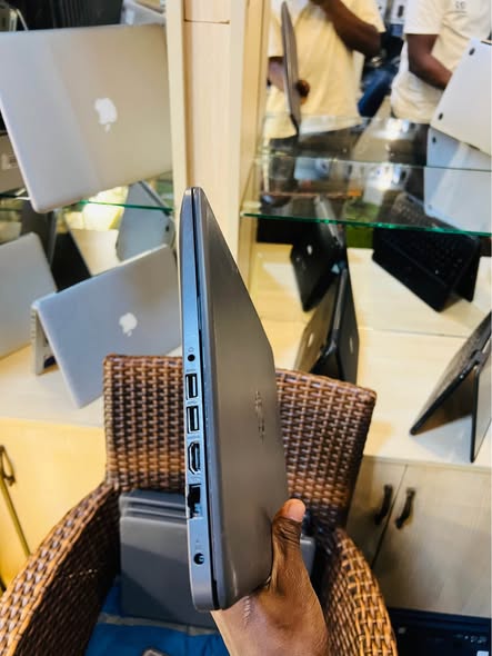 A picture of Hp laptop