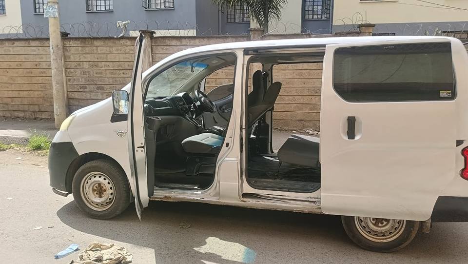 nissan nv200