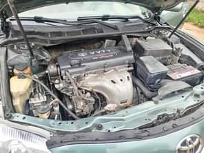 A picture of 2009 Toyota Camry with sound engine and smooth automatic transmission