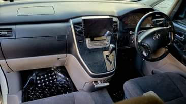 A picture of TOYOTA ALPHARD BEI MILIONI 16.5