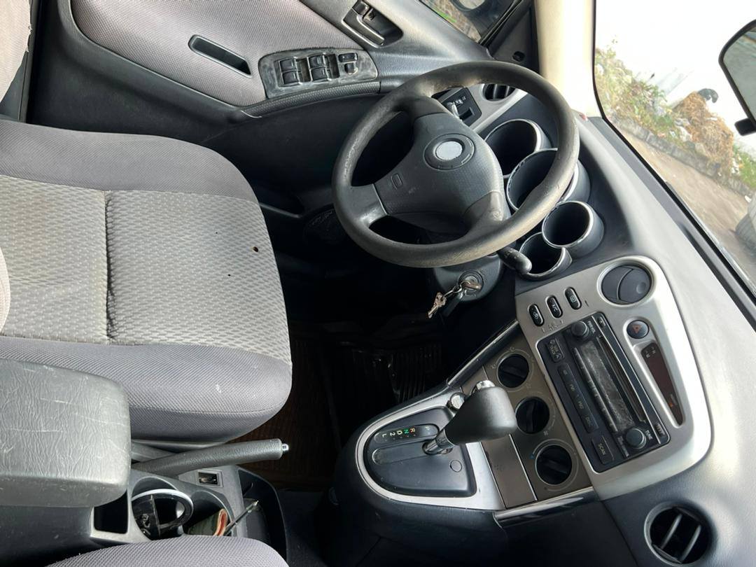 A picture of Clean registered Toyota matrix 2005 Model baked on first body
