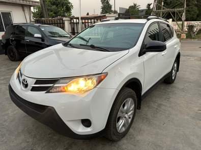 A picture of KINZZYAUTO S 08109018982 13 200 000 Refer and earn SEASON