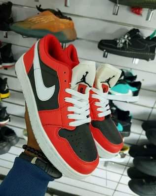 Buy &.