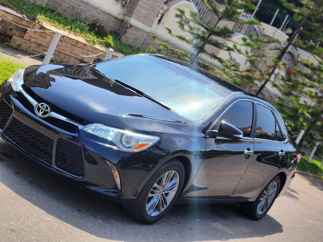 A picture of Camry 2016