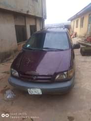 A picture of Toyota sienna 2000 Everything works ok Going for 1 850m