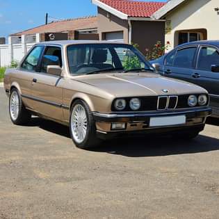 bmw e30