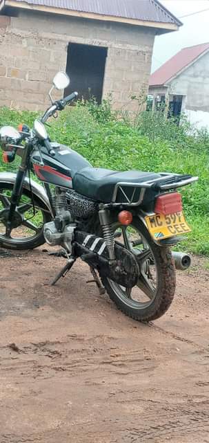 A picture of Kibao cha dede bei sawa na bure boss kalewa