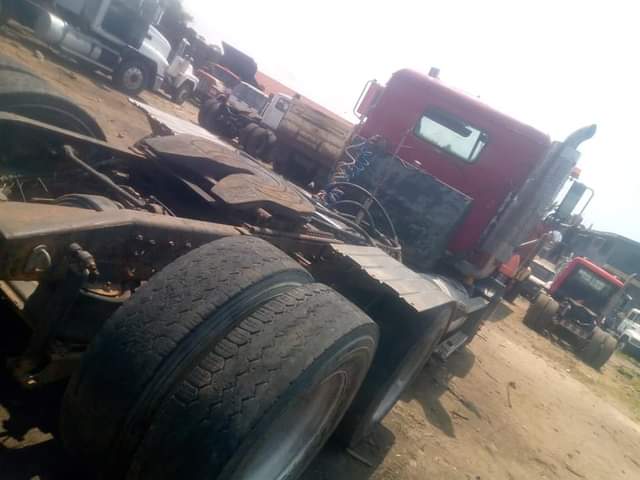 A picture of Mack Truck available for sale.. Direct Tokunbo ..still in excellent