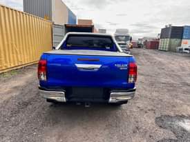 A picture of 2016 Toyota Hilux SR5
