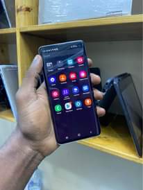 A picture of Samsung Galaxy S10
