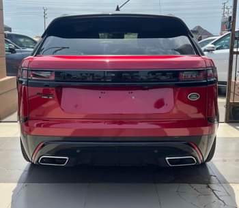 A picture of 2018 Range Rover Velar Toks