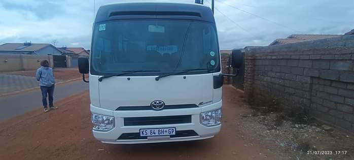 bakkies A.