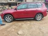 A picture of Toyota rav 4 2008 model