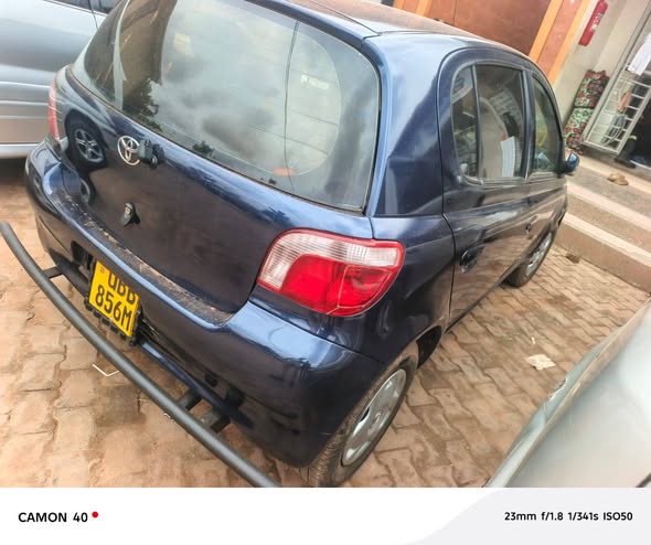 A picture of Vitz on sale 12m 0706 145834
