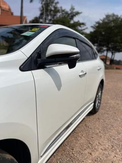 A picture of Harrier kawundo 2015 model 2.0cc 85m quick sale 0756494005 0777540742