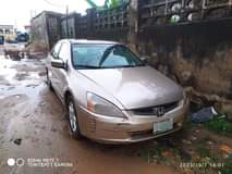 A picture of Honda Accord 2005
