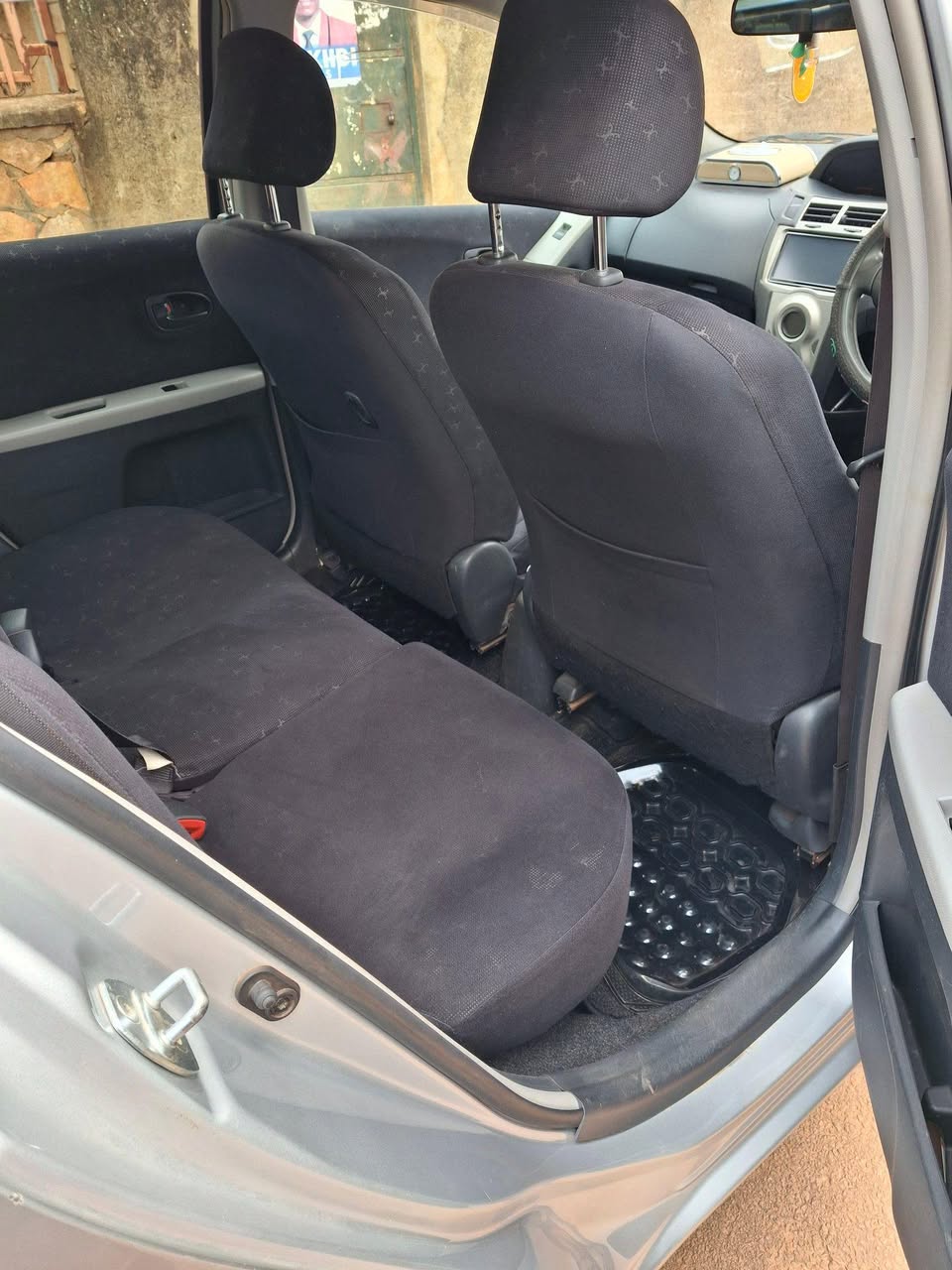 A picture of Vitz 1 5cc 21 5m 0759700430