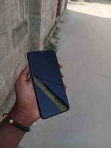 A picture of SAMSUNG A20s