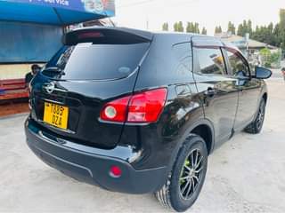 A picture of Nissan Duals DZA Bei 11 5m Tu 0760166565