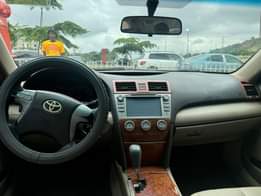 A picture of Weekend sweet sales Sharp Toyota Camry sport 2011 AC gear