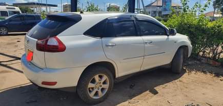 A picture of 0719 152515 kwa anaeitaji tuwasiliane Gari aina shida yoyote ile
