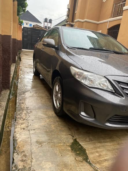 A picture of Mushin 2011 corolla MANUAL