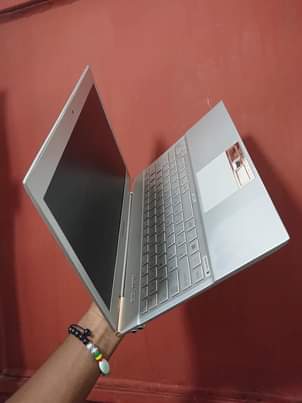 A picture of slim laptop Toshiba core i5