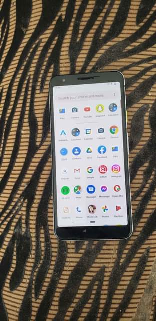 A picture of Unataka simu yenye camera kali hyo hapo Google Pixel 3a
